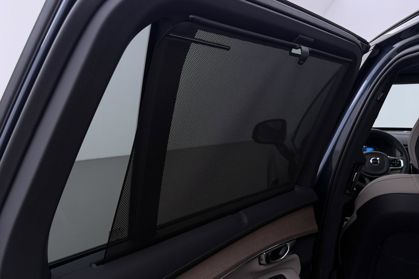 Volvo XC90 T8 Ultra Dark | MY27 | Harman/Kardon | Trekhaak | Panoramadak | 360° Camera | Head-Up | Pilot Assist | ACC