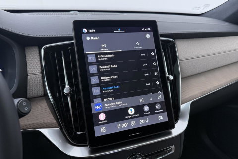 Volvo XC90 T8 Ultra Dark | MY27 | Harman/Kardon | Trekhaak | Panoramadak | 360° Camera | Head-Up | Pilot Assist | ACC