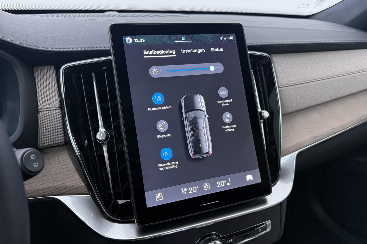 Volvo XC90 T8 Ultra Dark | MY27 | Harman/Kardon | Trekhaak | Panoramadak | 360° Camera | Head-Up | Pilot Assist | ACC