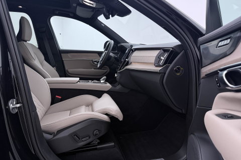 Volvo XC90 T8 Ultra Dark | MY27 | Harman/Kardon | Trekhaak | Panoramadak | 360° Camera | Head-Up | Pilot Assist | ACC