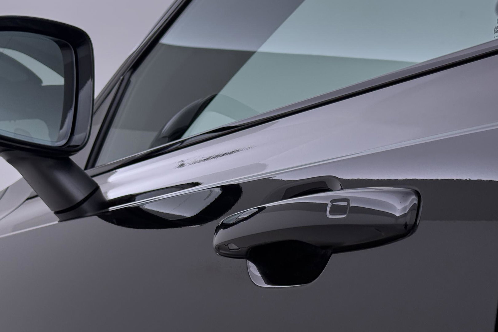 Volvo XC90 T8 Ultra Dark | MY27 | Harman/Kardon | Trekhaak | Panoramadak | 360° Camera | Head-Up | Pilot Assist | ACC