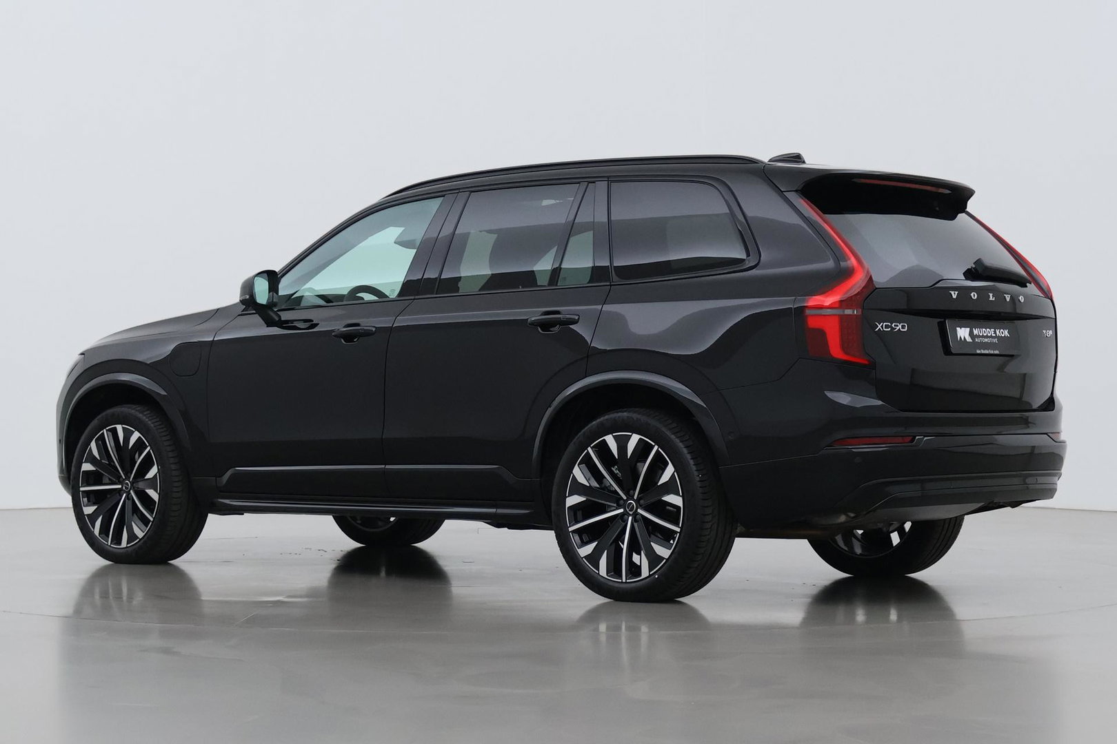 Volvo XC90 T8 Ultra Dark | MY27 | Harman/Kardon | Trekhaak | Panoramadak | 360° Camera | Head-Up | Pilot Assist | ACC