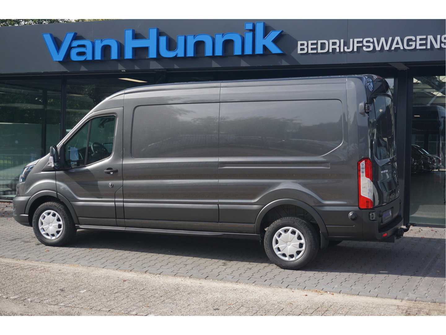 Ford Transit 350L 130PK L3H2 Trend BPM VRIJ!! Clima, 12" Sync 4 scherm Navi, 270° deur, Trekhaak!! NR. 330