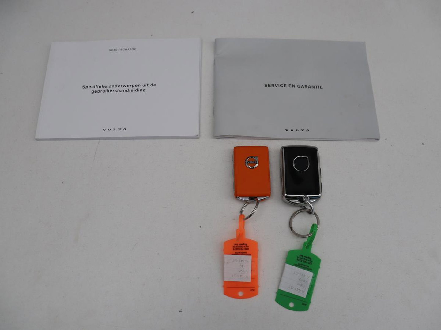 Volvo XC40 1.5 T4 Plug-in hybrid Ultimate Dark