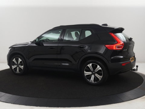 Volvo XC40 1.5 T4 Plug-in hybrid Ultimate Dark