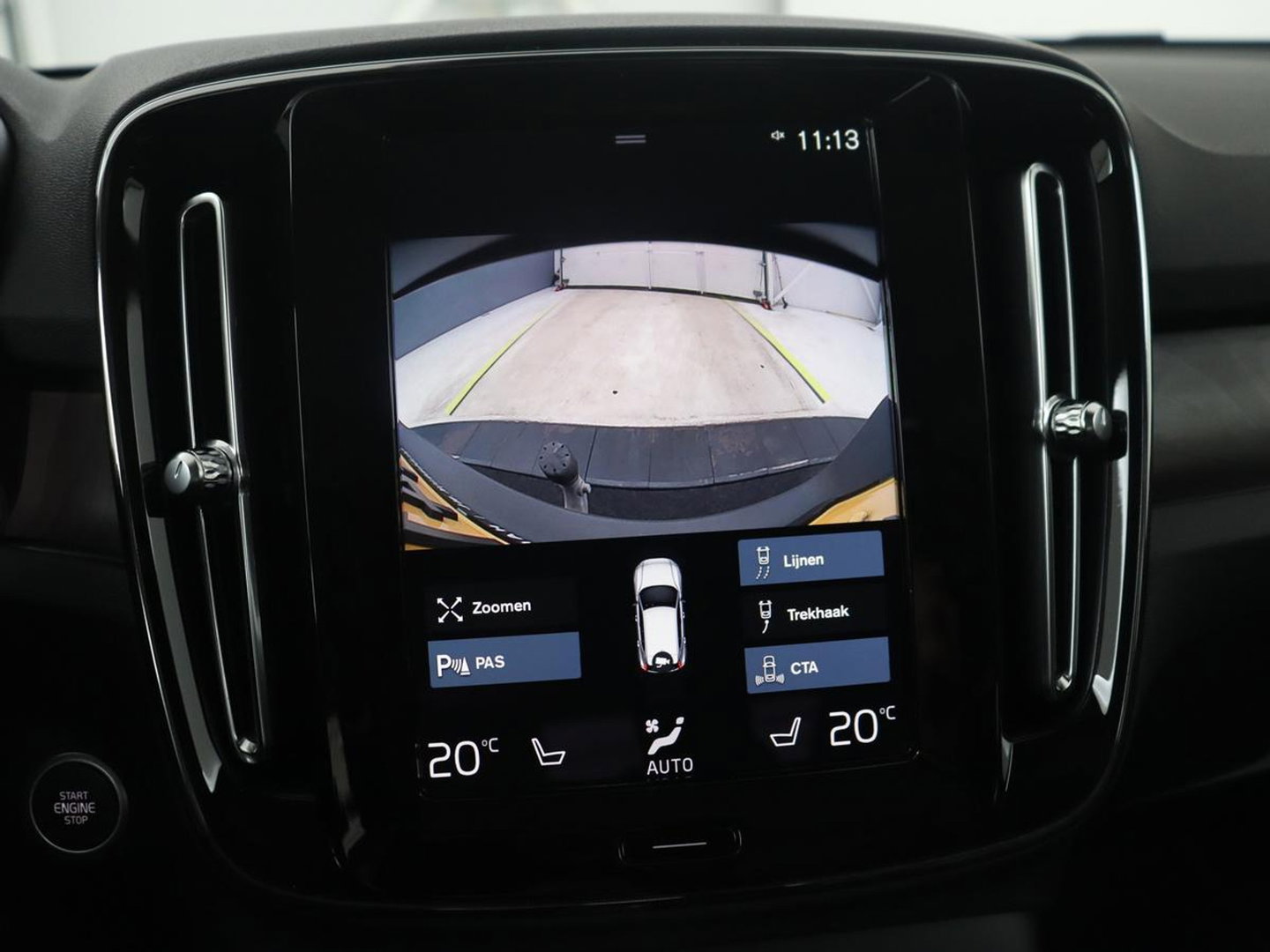 Volvo XC40 1.5 T4 Plug-in hybrid Ultimate Dark