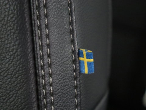 Volvo XC40 1.5 T4 Plug-in hybrid Ultimate Dark