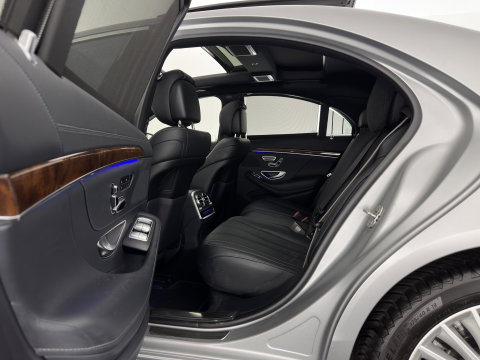Mercedes-Benz S-Klasse 500 4Matic (INCL-BTW) Aut. *PANO | LEATHER | FULL-LED | BURMESTER | DISTRONIC | BLINDSPOT | TOPVIEW | MEMORY-PACK | DIGI-COCKPIT | HEATED-COMFORTSEATS | AIR-SUSPENSION | PRIVACY-GLASS | HEAD-UP | 19''AL