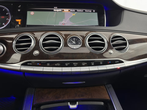 Mercedes-Benz S-Klasse 500 4Matic (INCL-BTW) Aut. *PANO | LEATHER | FULL-LED | BURMESTER | DISTRONIC | BLINDSPOT | TOPVIEW | MEMORY-PACK | DIGI-COCKPIT | HEATED-COMFORTSEATS | AIR-SUSPENSION | PRIVACY-GLASS | HEAD-UP | 19''AL
