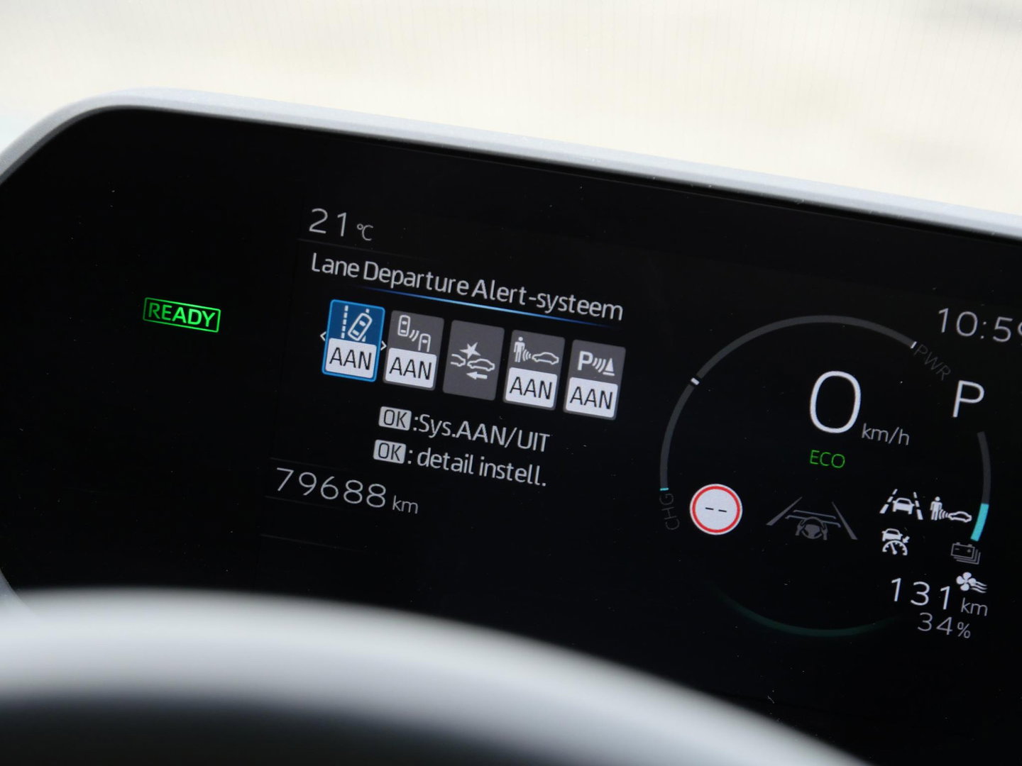 Toyota Bz4x 71kWh/ BI-TONE/ PANORAMADAK/ ELEKT. STOEL/ ELEKT. KLEP/ SOH 96%
