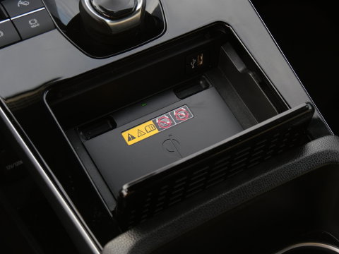 Toyota Bz4x 71kWh/ BI-TONE/ PANORAMADAK/ ELEKT. STOEL/ ELEKT. KLEP/ SOH 96%