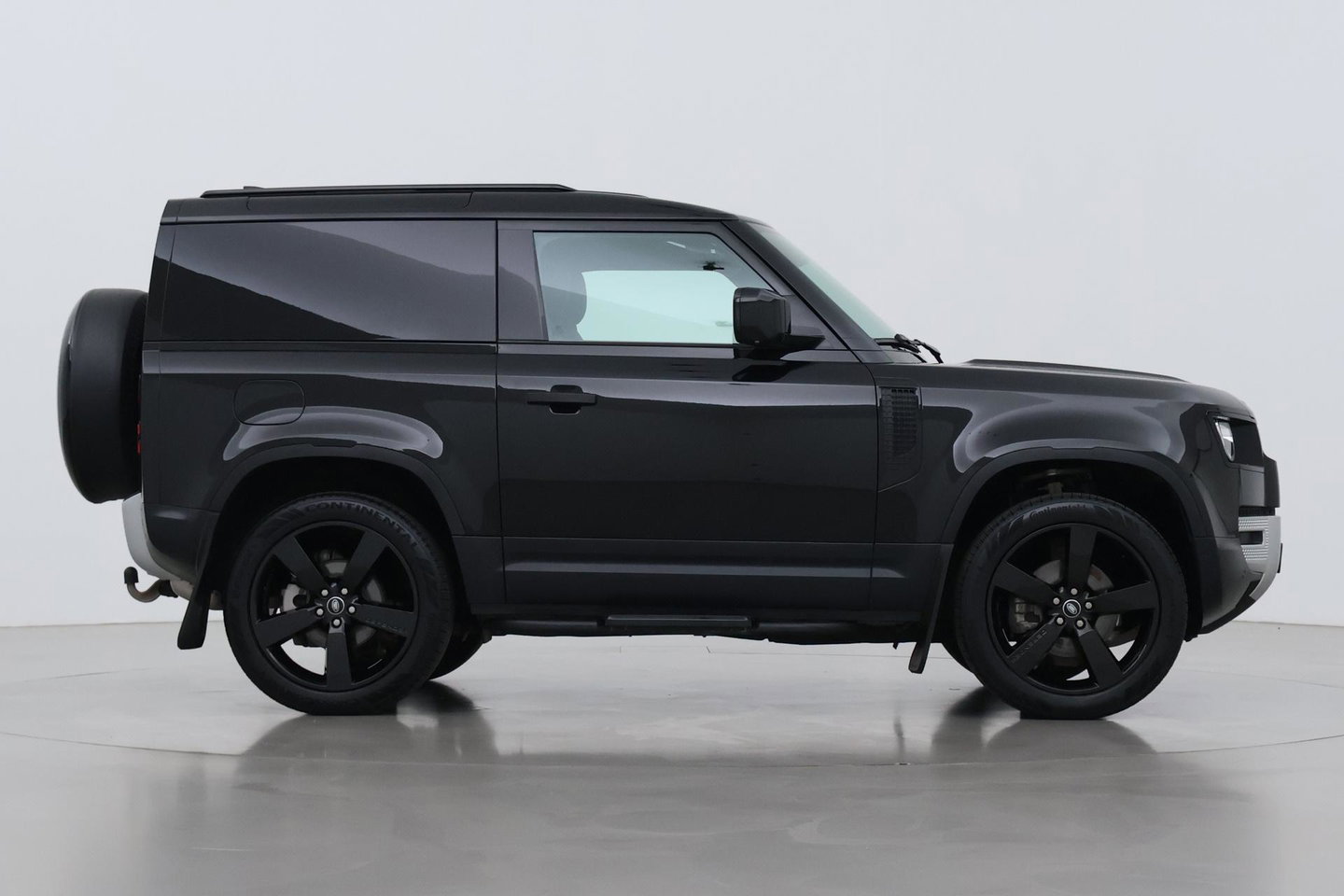 Land Rover Defender 3.0 D250 90 | COMMERCIAL | Trekhaak | 360-camera | 22 inch | BLIS
