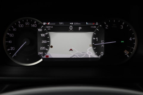 Land Rover Defender 3.0 D250 90 | COMMERCIAL | Trekhaak | 360-camera | 22 inch | BLIS