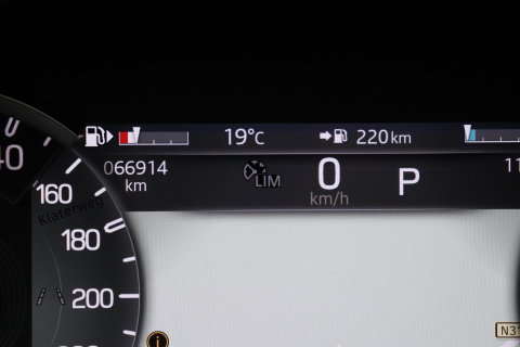 Land Rover Defender 3.0 D250 90 | COMMERCIAL | Trekhaak | 360-camera | 22 inch | BLIS