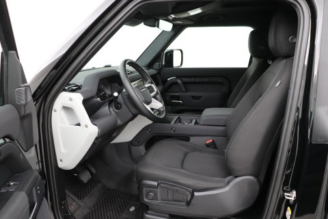 Land Rover Defender 3.0 D250 90 | COMMERCIAL | Trekhaak | 360-camera | 22 inch | BLIS