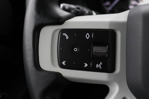 Land Rover Defender 3.0 D250 90 | COMMERCIAL | Trekhaak | 360-camera | 22 inch | BLIS