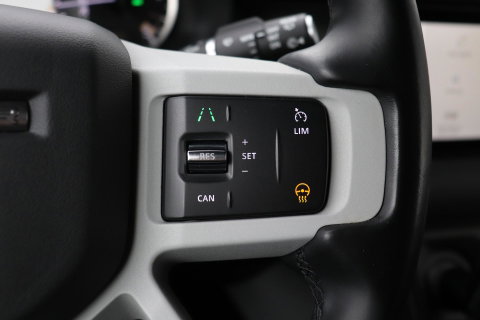 Land Rover Defender 3.0 D250 90 | COMMERCIAL | Trekhaak | 360-camera | 22 inch | BLIS