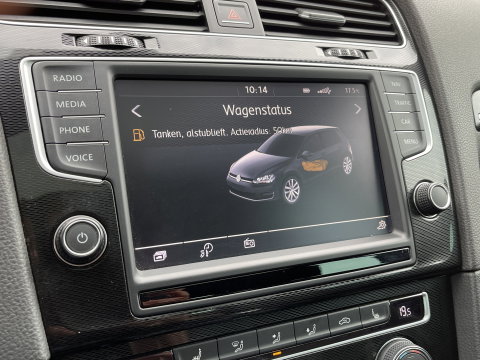 Volkswagen Golf 1.4 TSI GTE | Panoramadak | Keyless Go/Entry | Trekhaak | Dode Hoek Sensor | Bluetooth | Achteruitrijcamera |