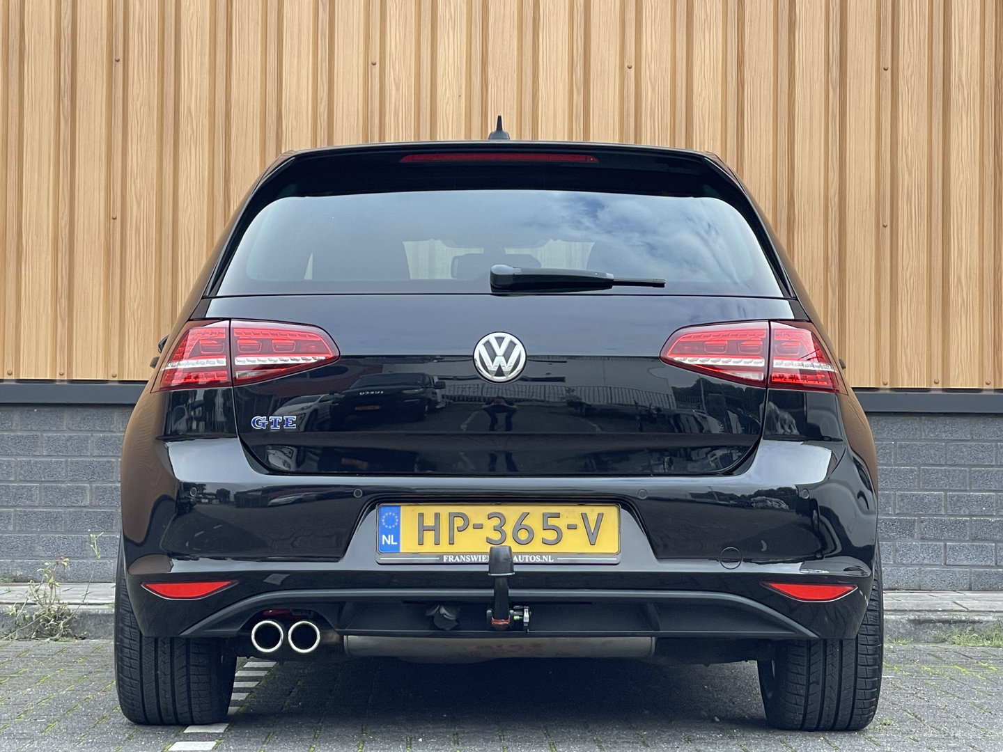 Volkswagen Golf 1.4 TSI GTE | Panoramadak | Keyless Go/Entry | Trekhaak | Dode Hoek Sensor | Bluetooth | Achteruitrijcamera |