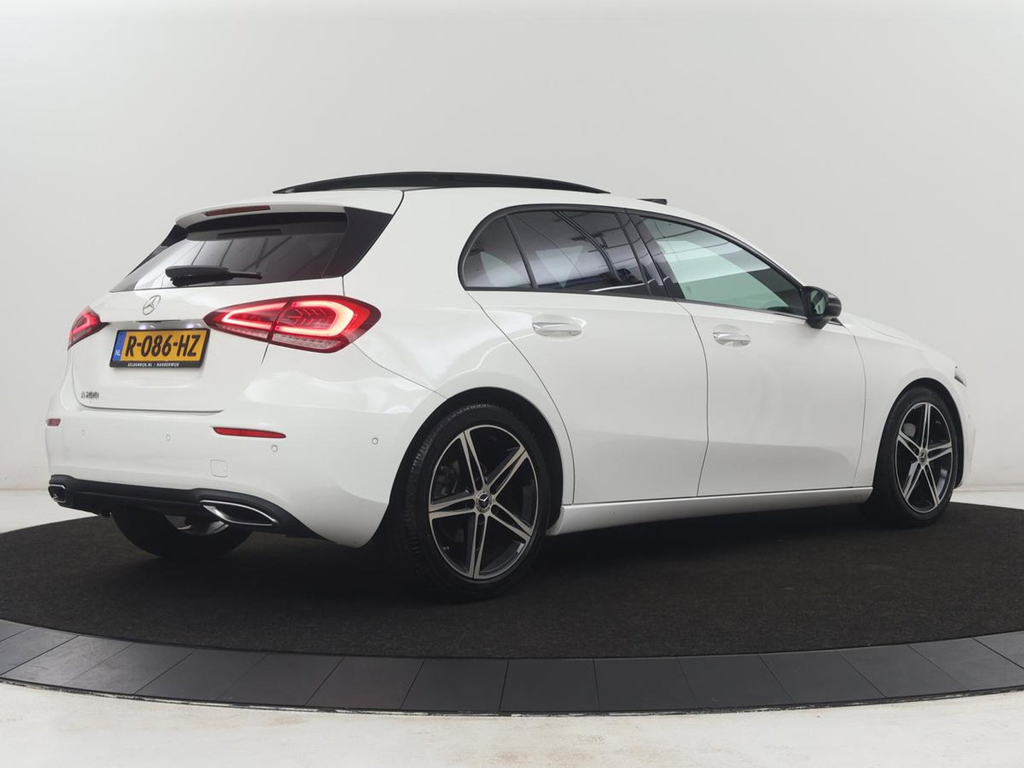 Mercedes-Benz A-Klasse 200 Luxury Line