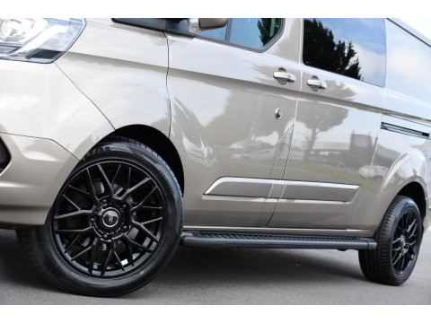 Ford Transit Custom 320 2.0 TDCI L2H1 Limited DC Raptor Edition Camera, Adaptieve Cruise, Carplay, 170PK, Automaat, PDC, 2 x Schuifdeur, Stoelverwarming, Uniek!