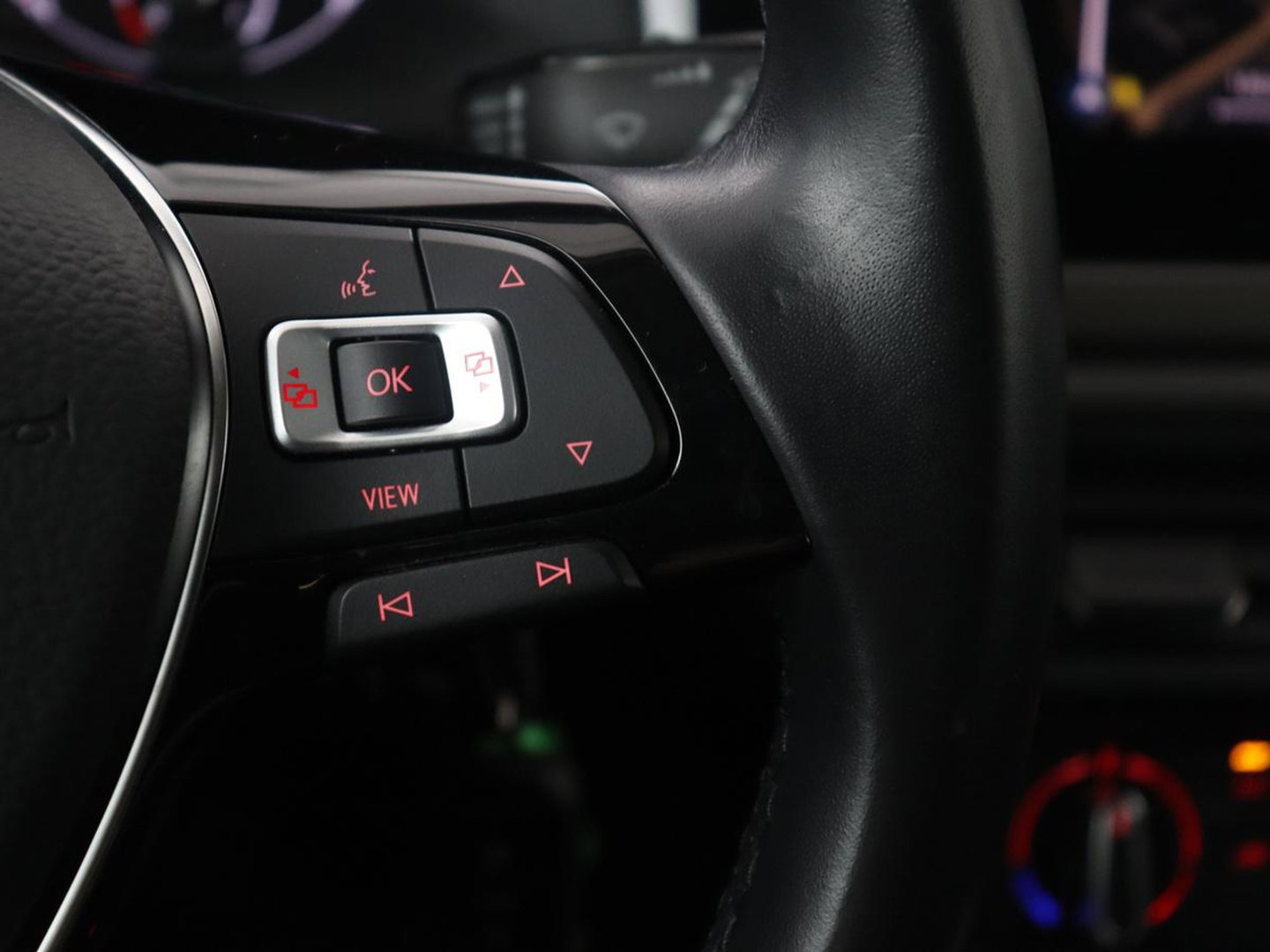 Volkswagen Polo 1.0 TSI R-Line Edition | Automaat | Camera | LED | Navigatie |