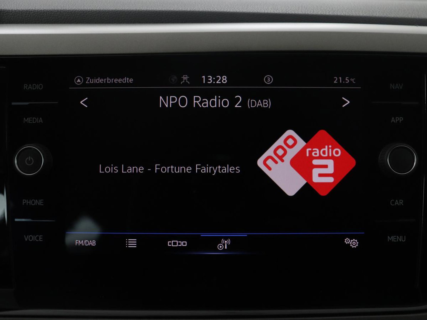 Volkswagen Polo 1.0 TSI R-Line Edition | Automaat | Camera | LED | Navigatie |