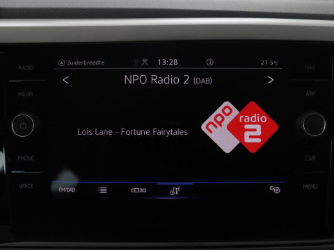 Volkswagen Polo 1.0 TSI R-Line Edition | Automaat | Camera | LED | Navigatie |