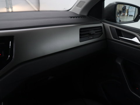 Volkswagen Polo 1.0 TSI R-Line Edition | Automaat | Camera | LED | Navigatie |