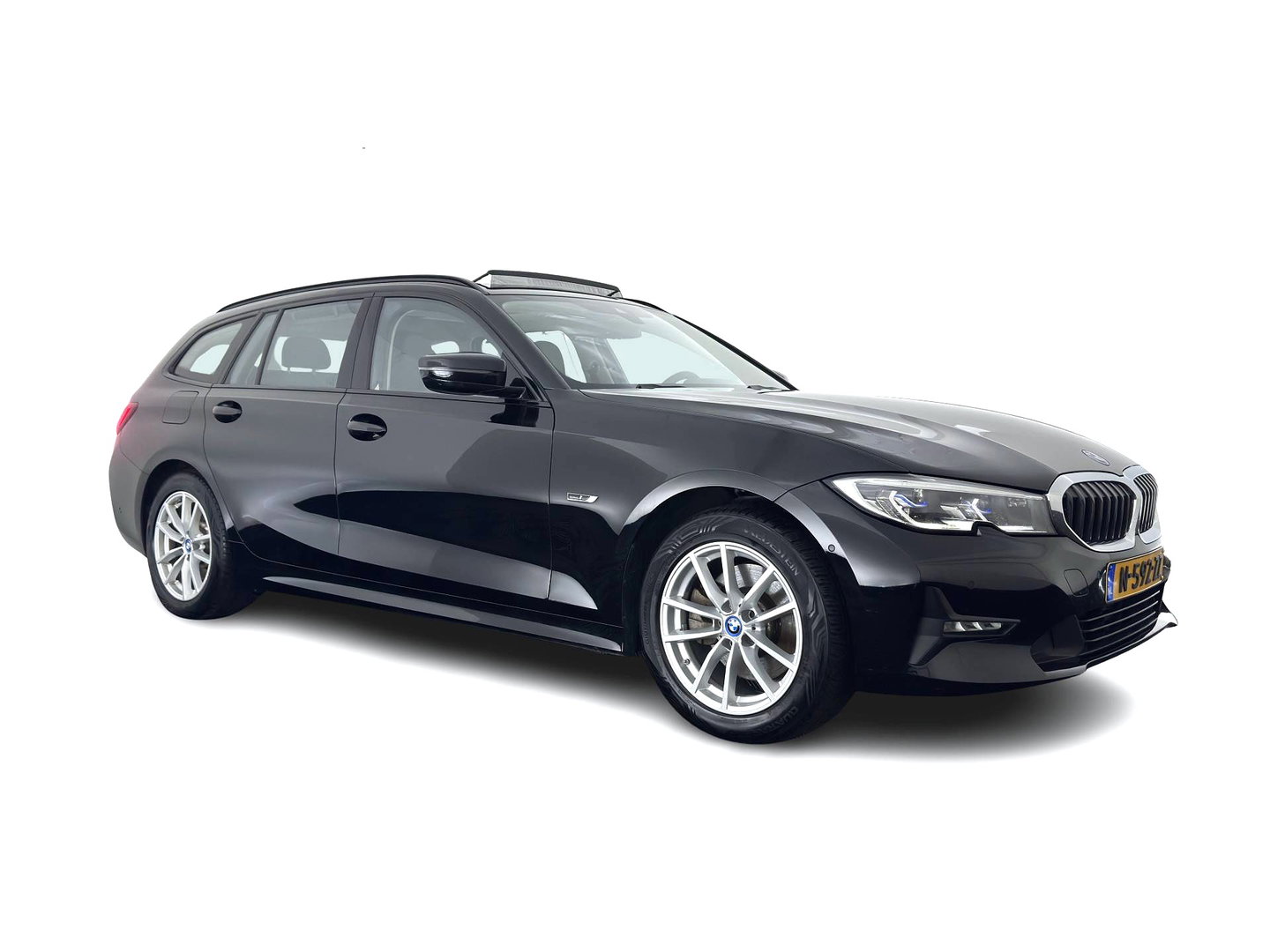 BMW 3 Serie Touring 320e Business Edition Plus (INCL-BTW) *AUT LASER-LED | LEATHER | HEATED-SPORTSEATS | HIFI-SOUND | KEYLESS | DIGI-COCKPIT | NAVI-FULLMAP | DAB | AMBIENTLIGHT | PRIVACY-GLASS | ECC | PDC | CRUISE | TOWBAR | 17iINCH*