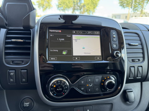 Opel Vivaro 1.6 CDTI 125pk L2H1 Sport EcoFlex / vaste prijs rijklaar € 14.950 marge / euro 6 / lease vanaf € 252 / dubbele schuifdeur / airco / cruise / navi / camera / trekhaak !
