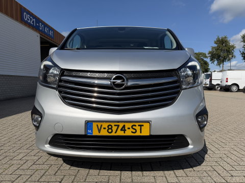 Opel Vivaro 1.6 CDTI 125pk L2H1 Sport EcoFlex / vaste prijs rijklaar € 14.950 marge / euro 6 / lease vanaf € 252 / dubbele schuifdeur / airco / cruise / navi / camera / trekhaak !