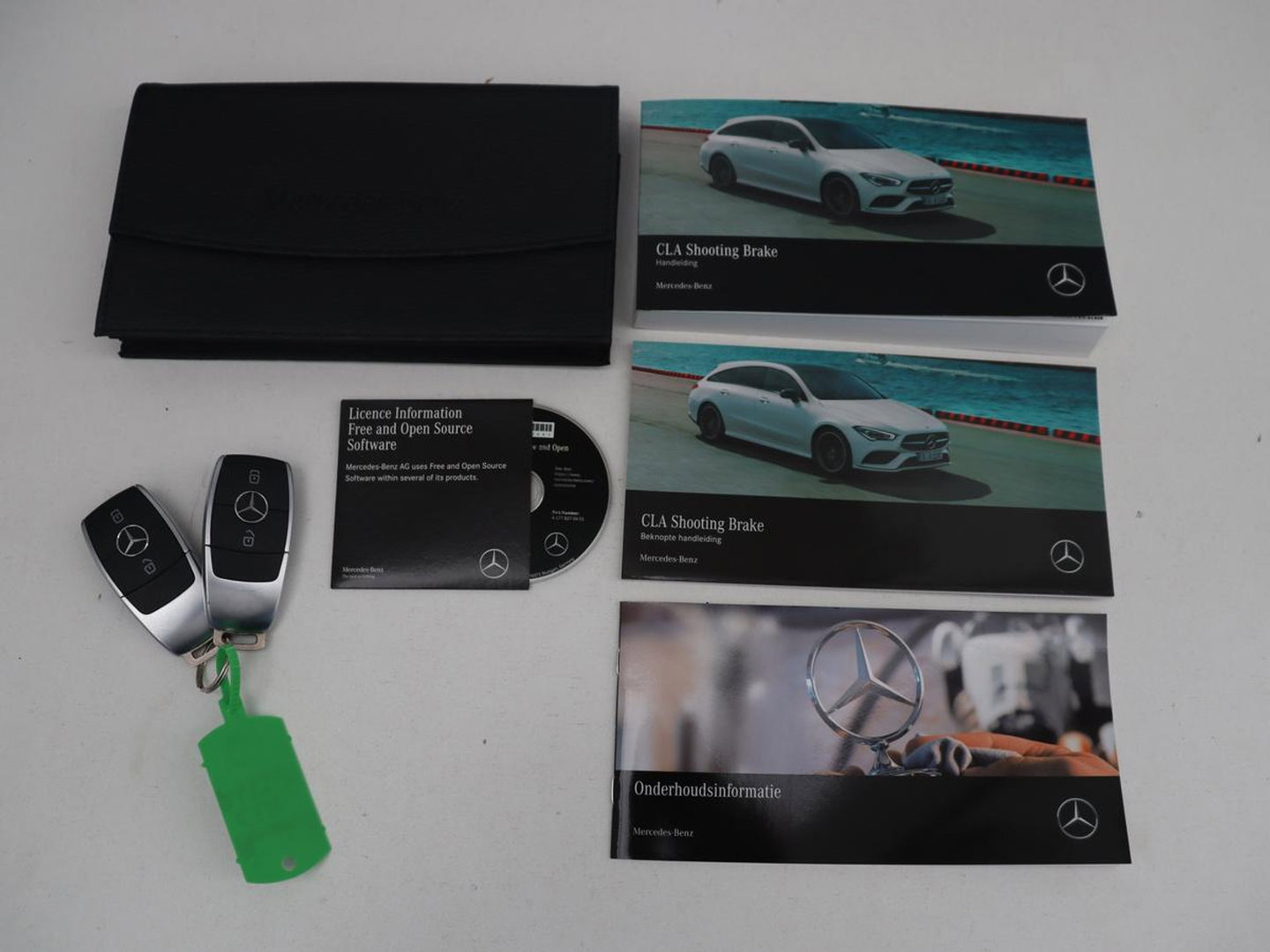 Mercedes-Benz CLA-Klasse Shooting Brake 180 Business Solution AMG