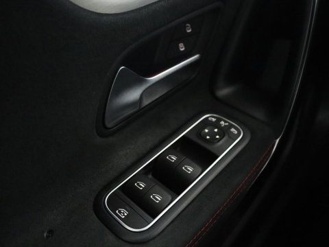 Mercedes-Benz CLA-Klasse Shooting Brake 180 Business Solution AMG