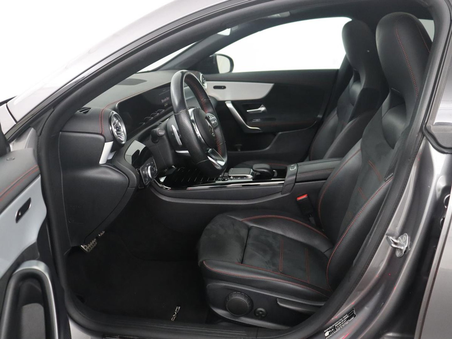 Mercedes-Benz CLA-Klasse Shooting Brake 180 Business Solution AMG