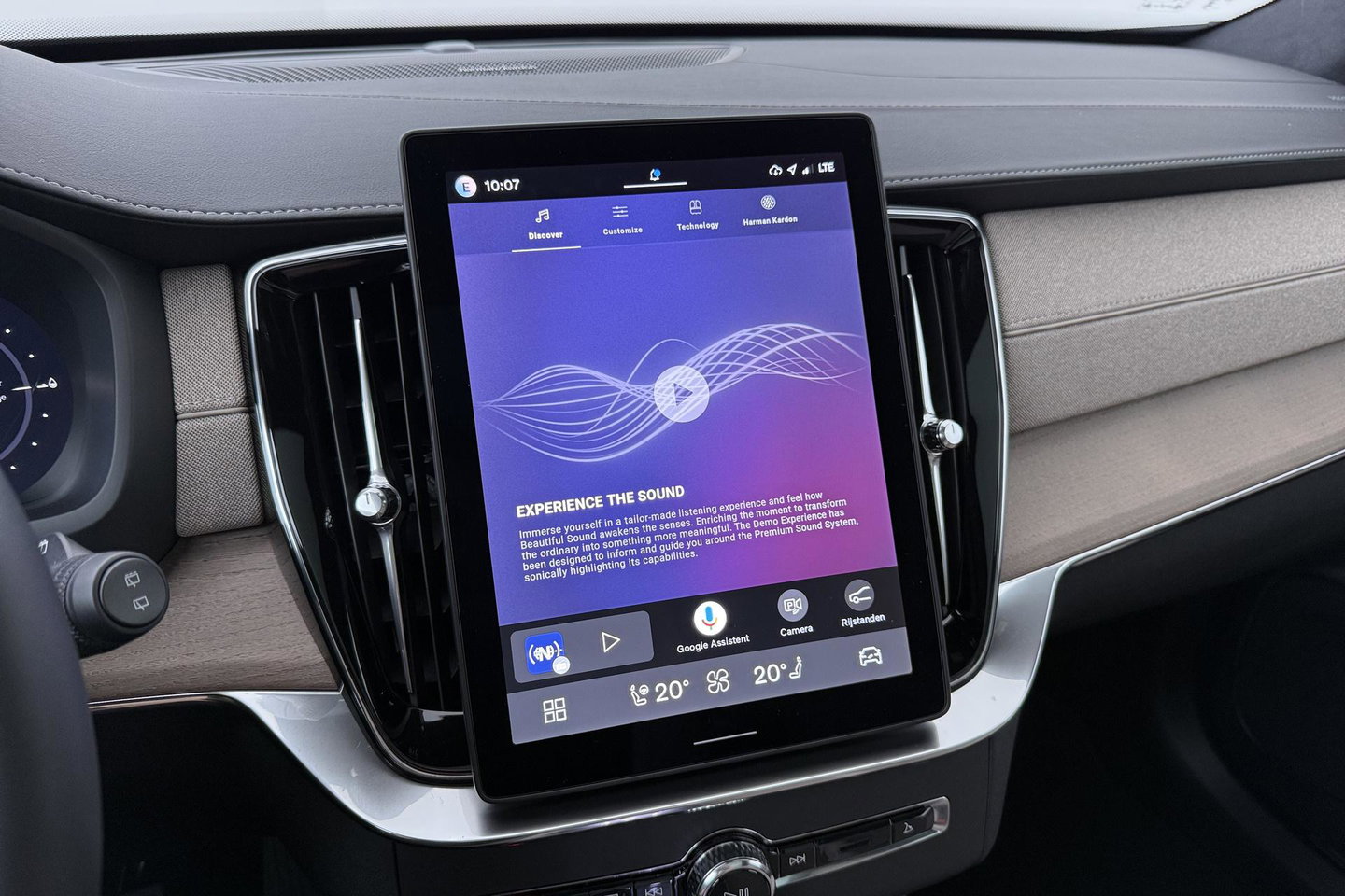 Volvo XC90 T8 Ultra Bright | MY27 | Harman/Kardon | Trekhaak | Panoramadak | 360° Camera | Head-Up | ACC | 21 inch