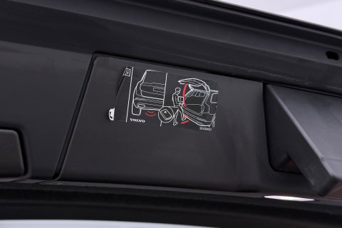 Volvo V90 T6 Recharge R-Design | FACELIFT! | Bowers&Wilkins | Panoramadak | Head-Up | 360° Camera | 19 Inch