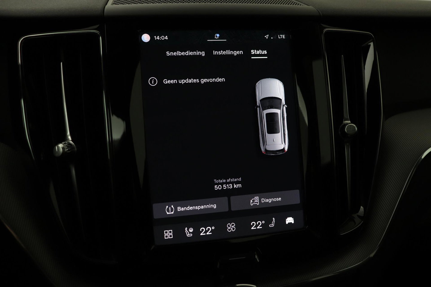 Volvo XC60 T8 Plus Dark | Harman/Kardon | Panoramadak | 360° Camera | BLIS | Stoel+Stuurverwarming | 20 Inch | ACC
