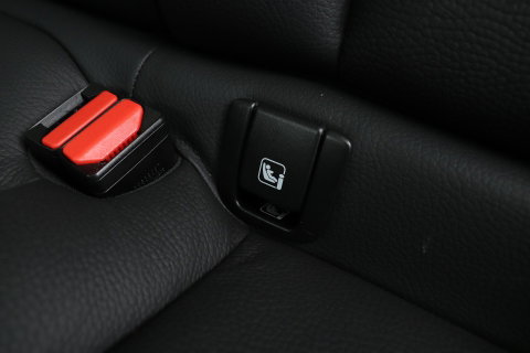 Volvo XC60 T8 Plus Dark | Harman/Kardon | Panoramadak | 360° Camera | BLIS | Stoel+Stuurverwarming | 20 Inch | ACC