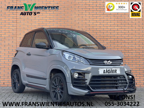 Ligier Brommobiel JS60 Chic Sun | Apple Carplay | Airconditioning | Ledere bekleding | Carbon interieur | Origineel Nederlands |