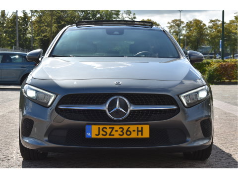 Mercedes-Benz A-Klasse 200 4MATIC 164 pk Premium | Open dak | Camera | Carplay | DAB | Vrtual cockpit | Stoelverwarming | Full LED