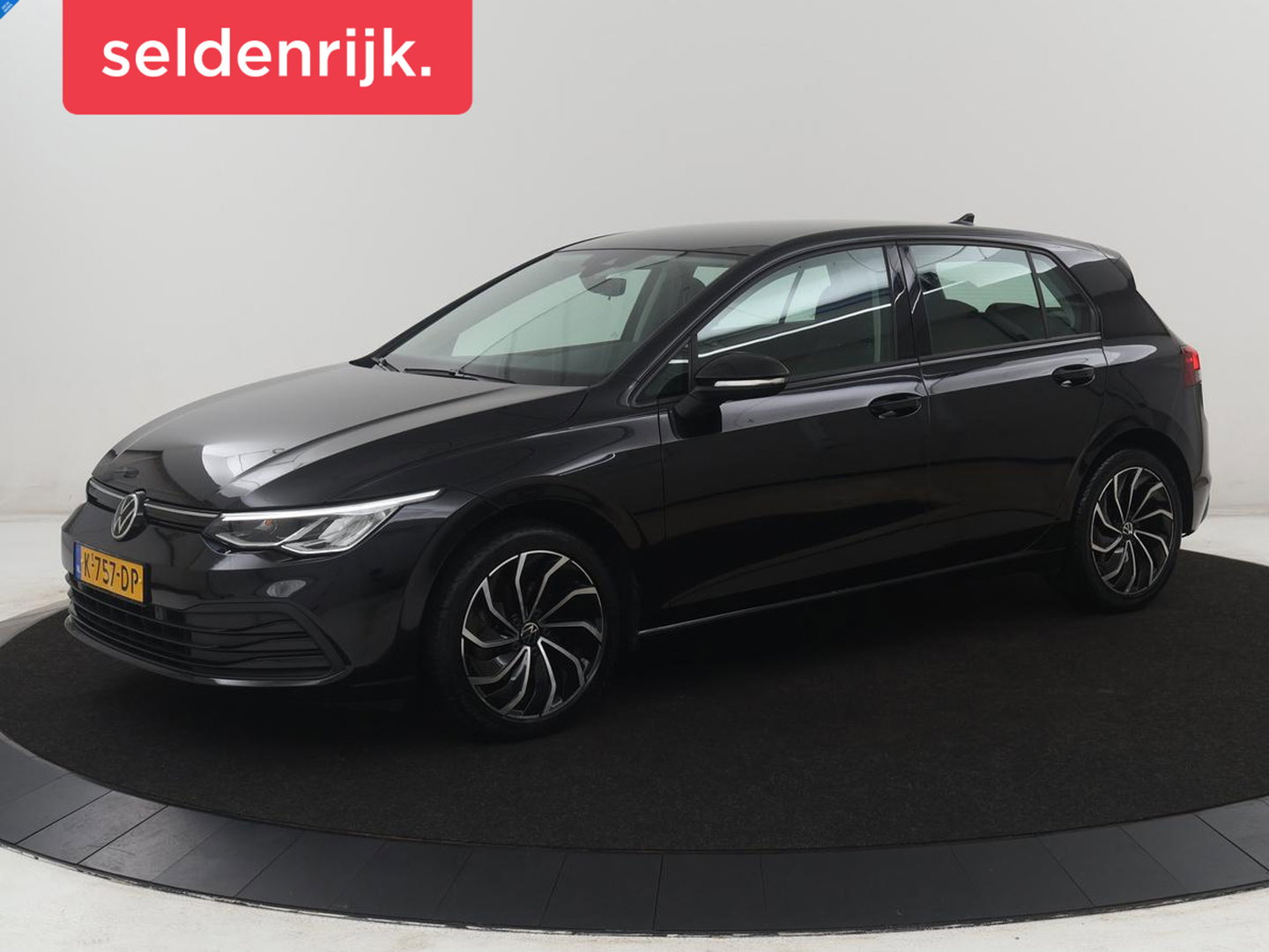 Volkswagen Golf 1.0 eTSI Life