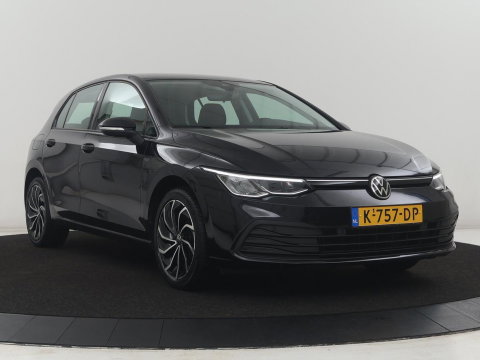 Volkswagen Golf 1.0 eTSI Life