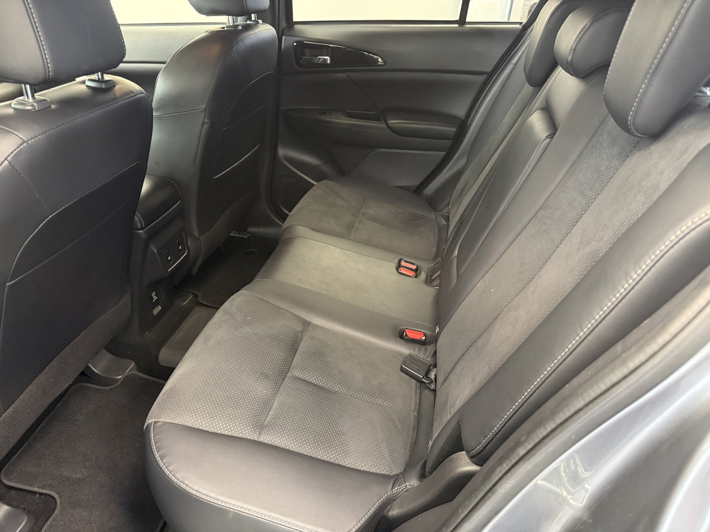 Mitsubishi Eclipse Cross 2.4 PHEV 4WD Business Executive Adaptive-Cruise Trekhaak