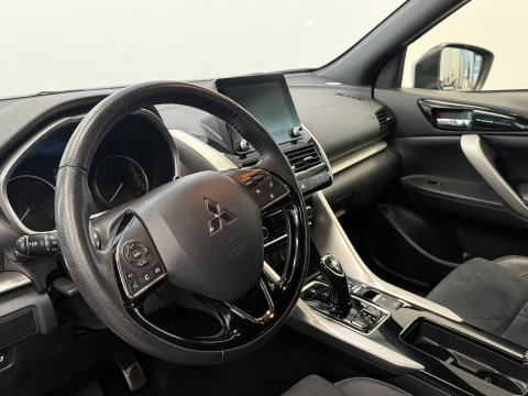 Mitsubishi Eclipse Cross 2.4 PHEV 4WD Business Executive Adaptive-Cruise Trekhaak