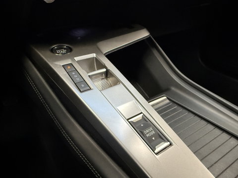 Peugeot 408 1.6 HYbrid Allure 180 EAT8 Navigatie Full-led Adaptive-Cruise