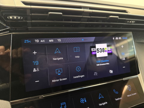 Peugeot 408 1.6 HYbrid Allure 180 EAT8 Navigatie Full-led Adaptive-Cruise