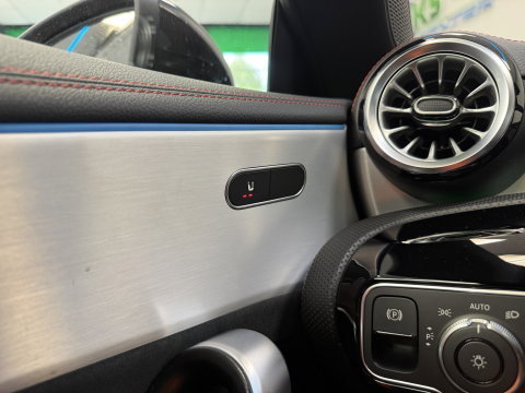Mercedes-Benz CLA 250 e Star Edition Panoramadak Advance Sound AMG NAP