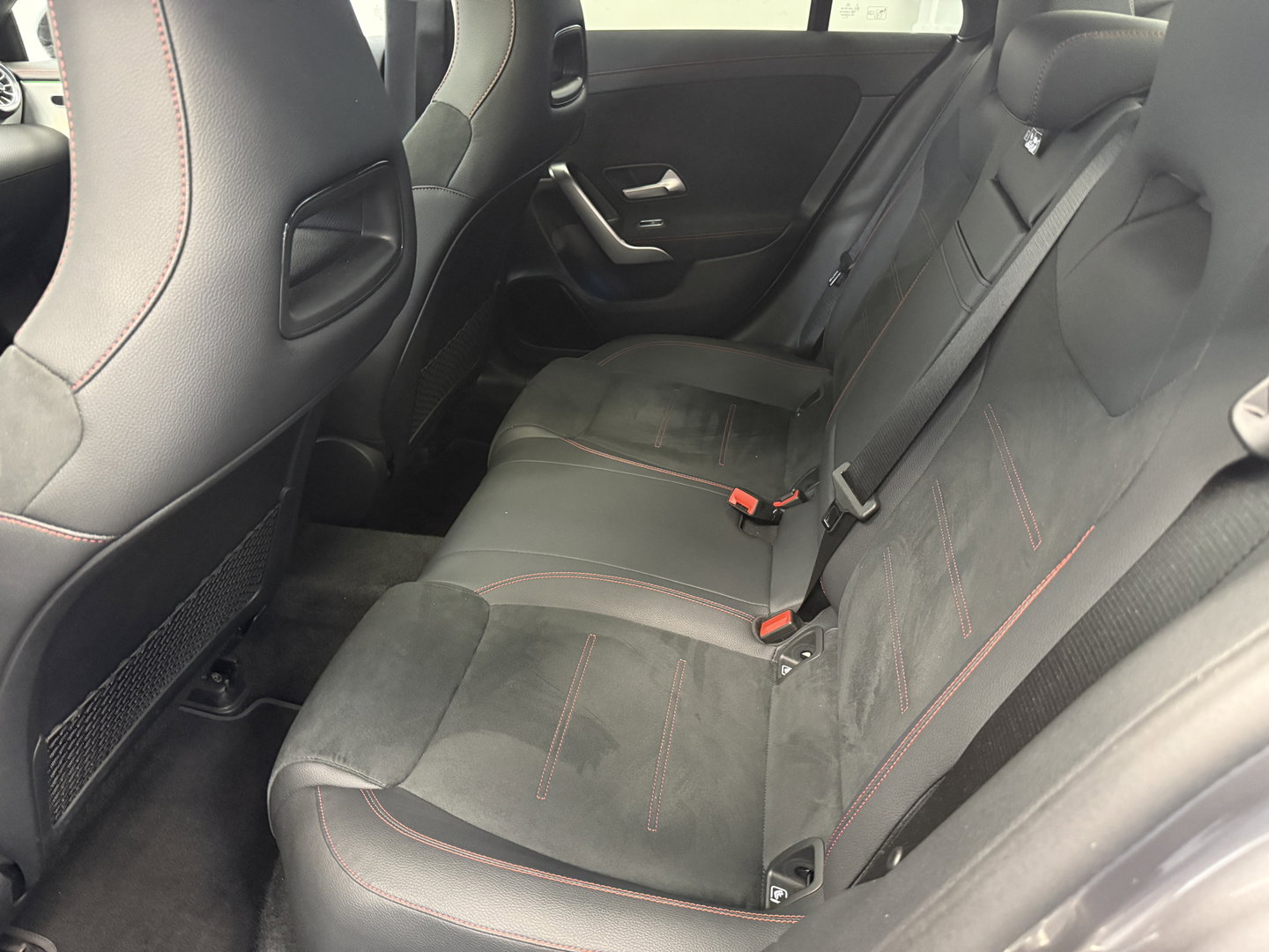 Mercedes-Benz CLA 250 e Star Edition Panoramadak Advance Sound AMG NAP