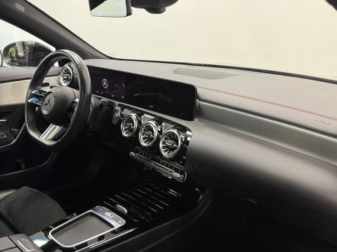 Mercedes-Benz CLA 250 e Star Edition Panoramadak Advance Sound AMG NAP